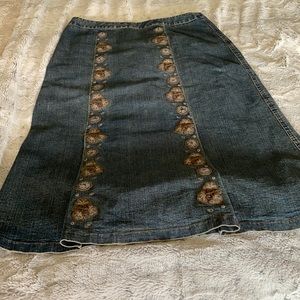 Denim skirt